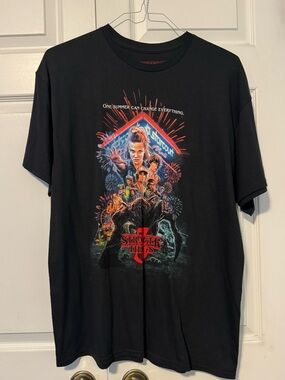 Stranger Things Graphic Cotton Tee L